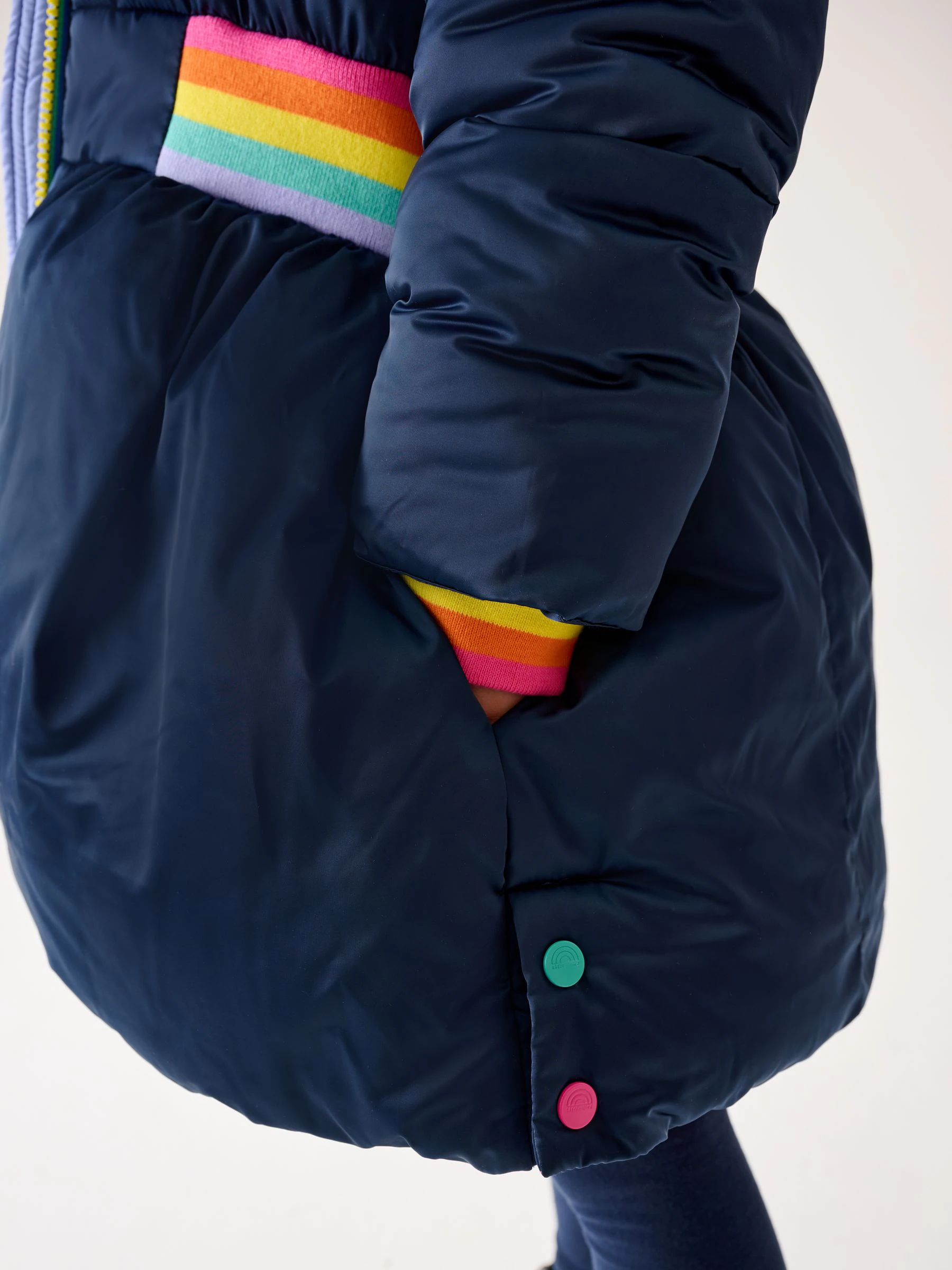 Little Bird by Jools Oliver regenbestendige gewatteerde jas met regenboogrok