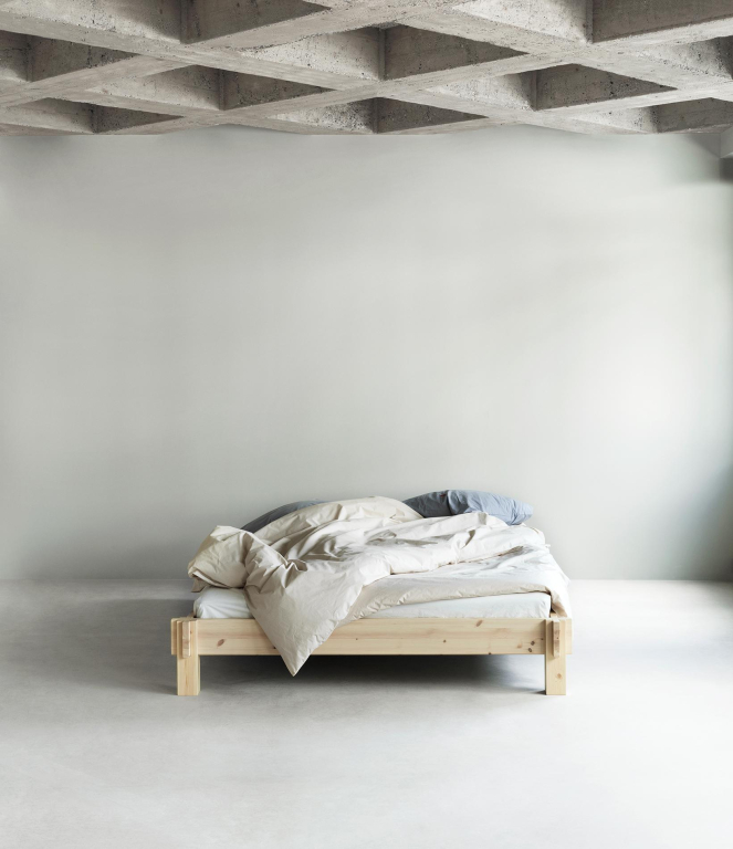 Normann Copenhagen Notch bed 160x200