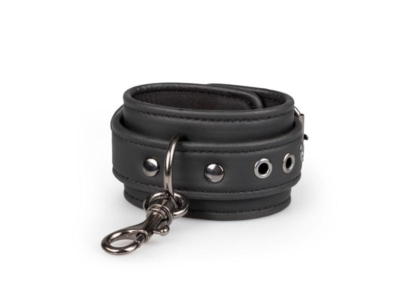 Easytoys Fetish Collection Full Restraint Set Schwarz Hochwertiges Bondage-Set