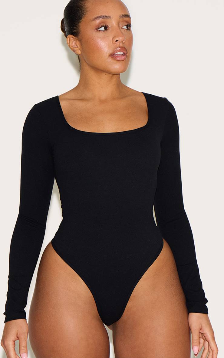 Noir Body Moulant À Manches Longues Et Encolure Carrée Avec Soutien-gorge Intégré Shape
