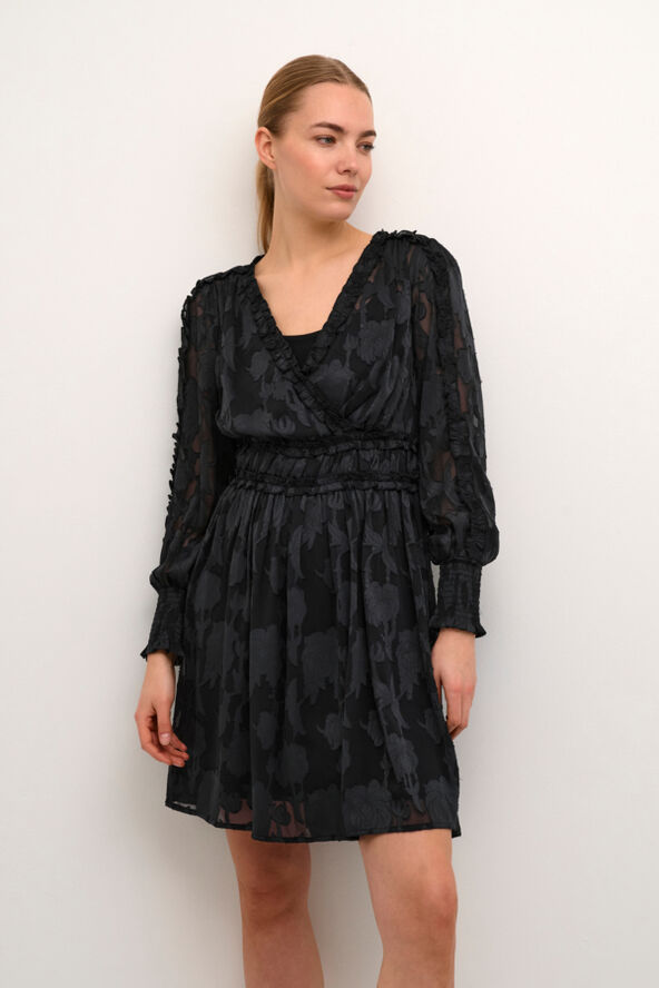 Cream CRYana Dress - Zally fit Pitch black