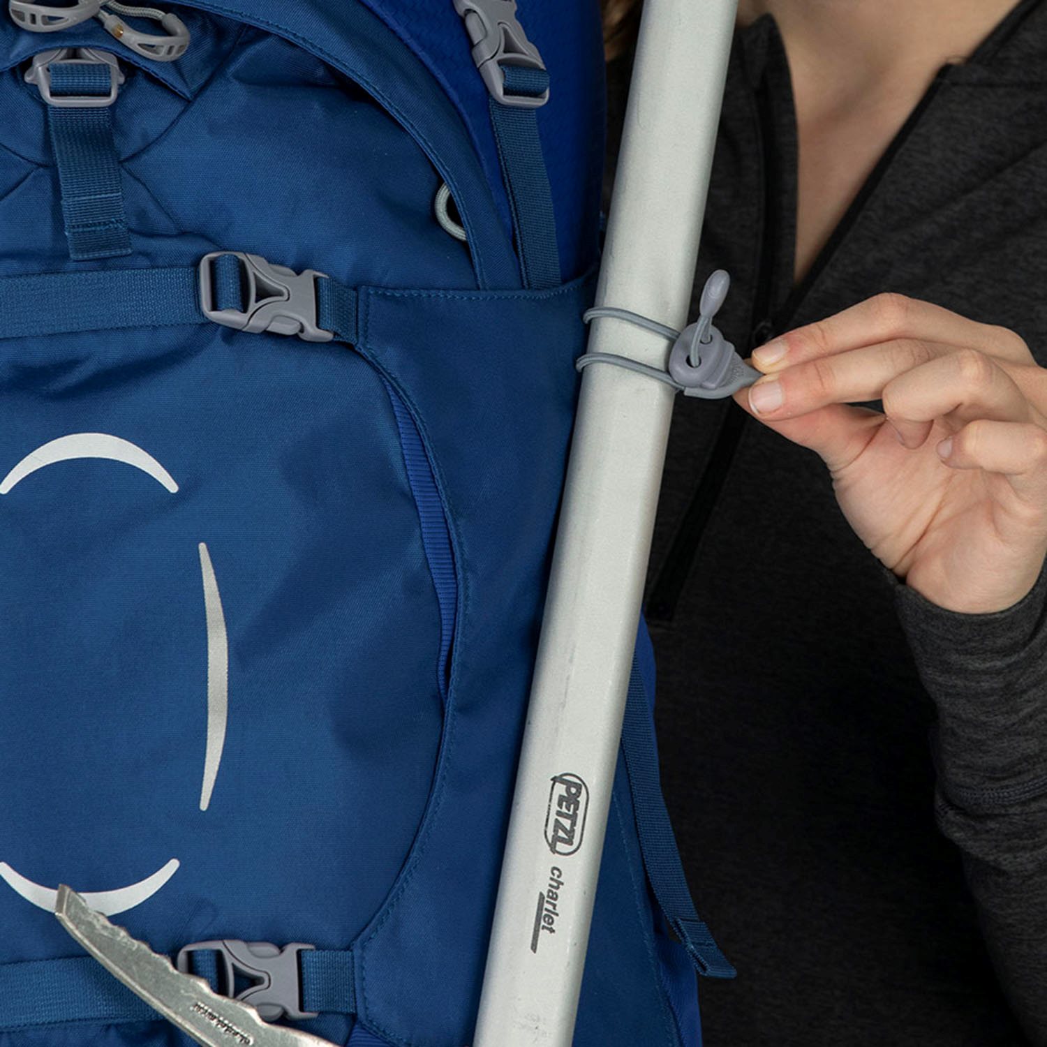 Osprey Ariel 65 Womens Backpack M/L ceramic blue