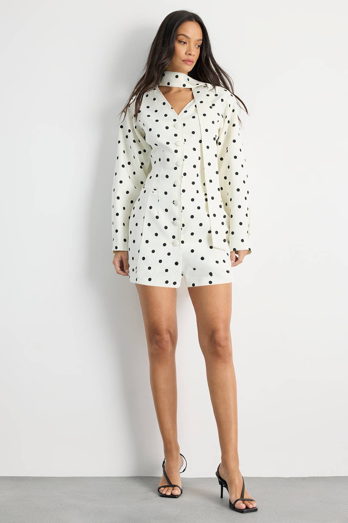 Warehouse Robe Mini Ajustée À Pois Avec Manches Cocon