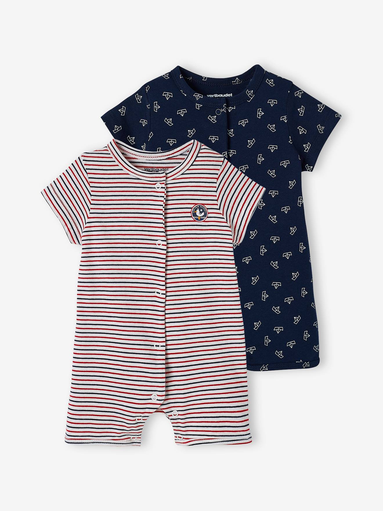 Conjunto com 2 pijamas curtos para bebê menino, modelo body, em dois tons de branco claro/multicolorido, com certificação Oeko-Tex®.