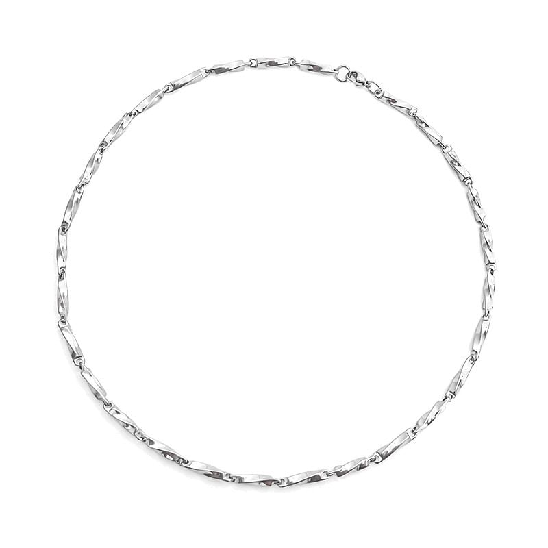 Soosina - Gedraaide roestvrijstalen armband / choker (verschillende ontwerpen)