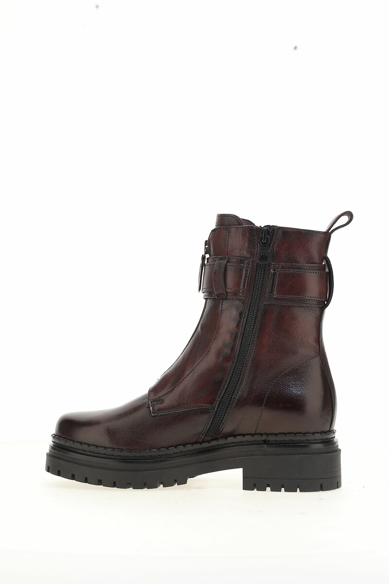 MJUS<br>Botas de couro com zíper