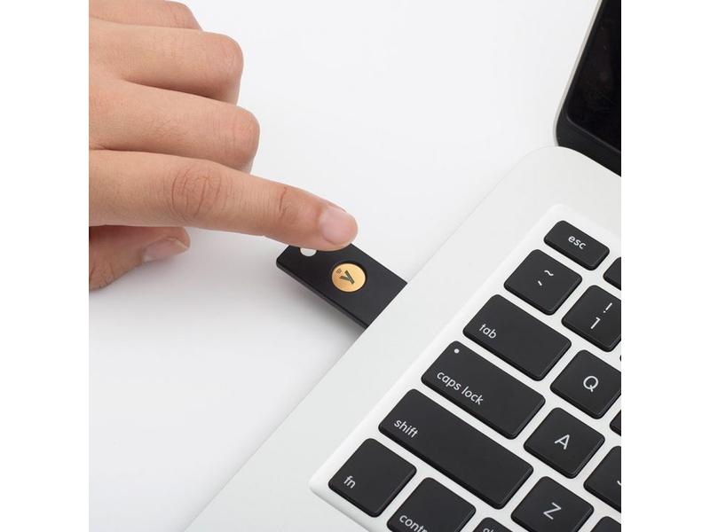 Yubico YubiKey 5 NFC FIPS FW 5.4 USB-A, 1 Stück YubiKey 5 Serie