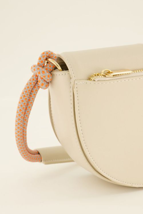 Beige schoudertas half rond met gekleurd hengsel