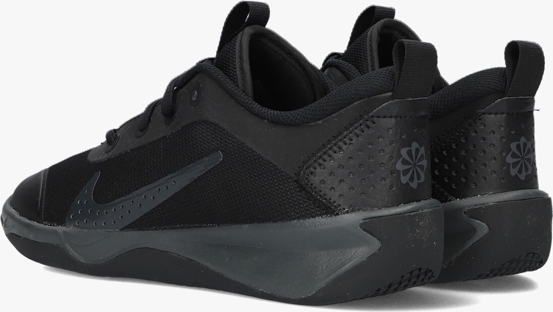 NIKE zwarte nike lage sneakers omni multi-court (gs)