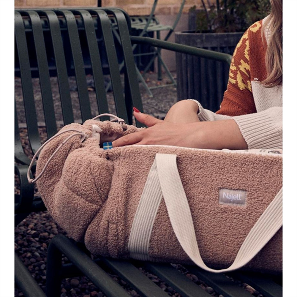 Køb Najell Sleep Carrier Lift Teddy Beige Vol. 2
