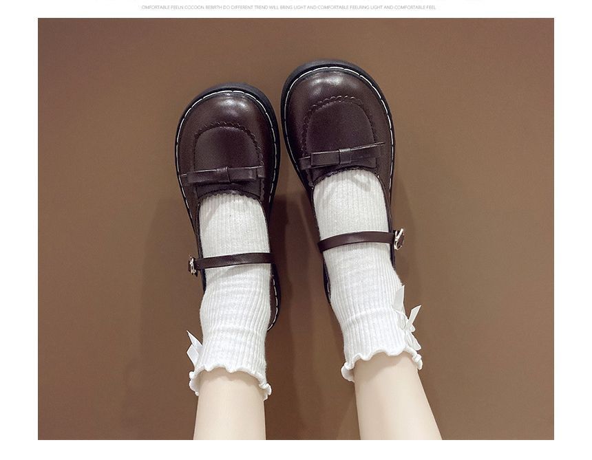 Terute - Mary Jane-schoenen met strikaccent