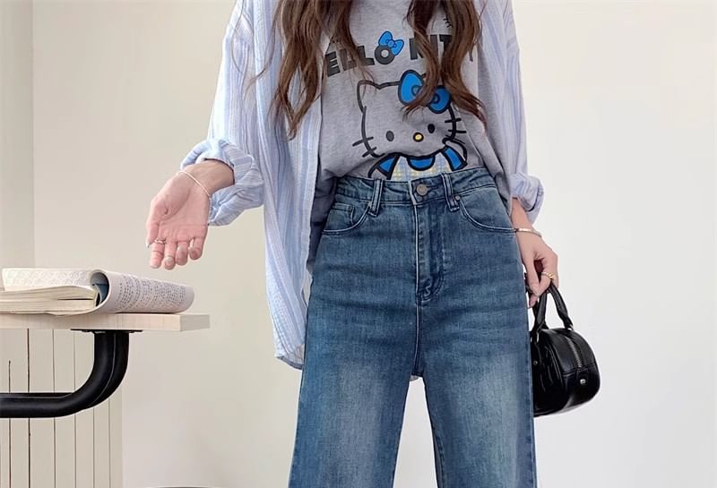 Puffie - High Waist Washed Flared Jeans
