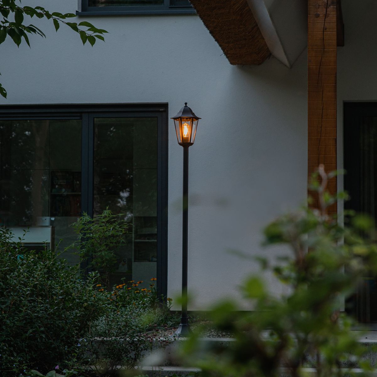 Klassieke staande buitenlamp zwart 170 cm IP44 - New Orleans