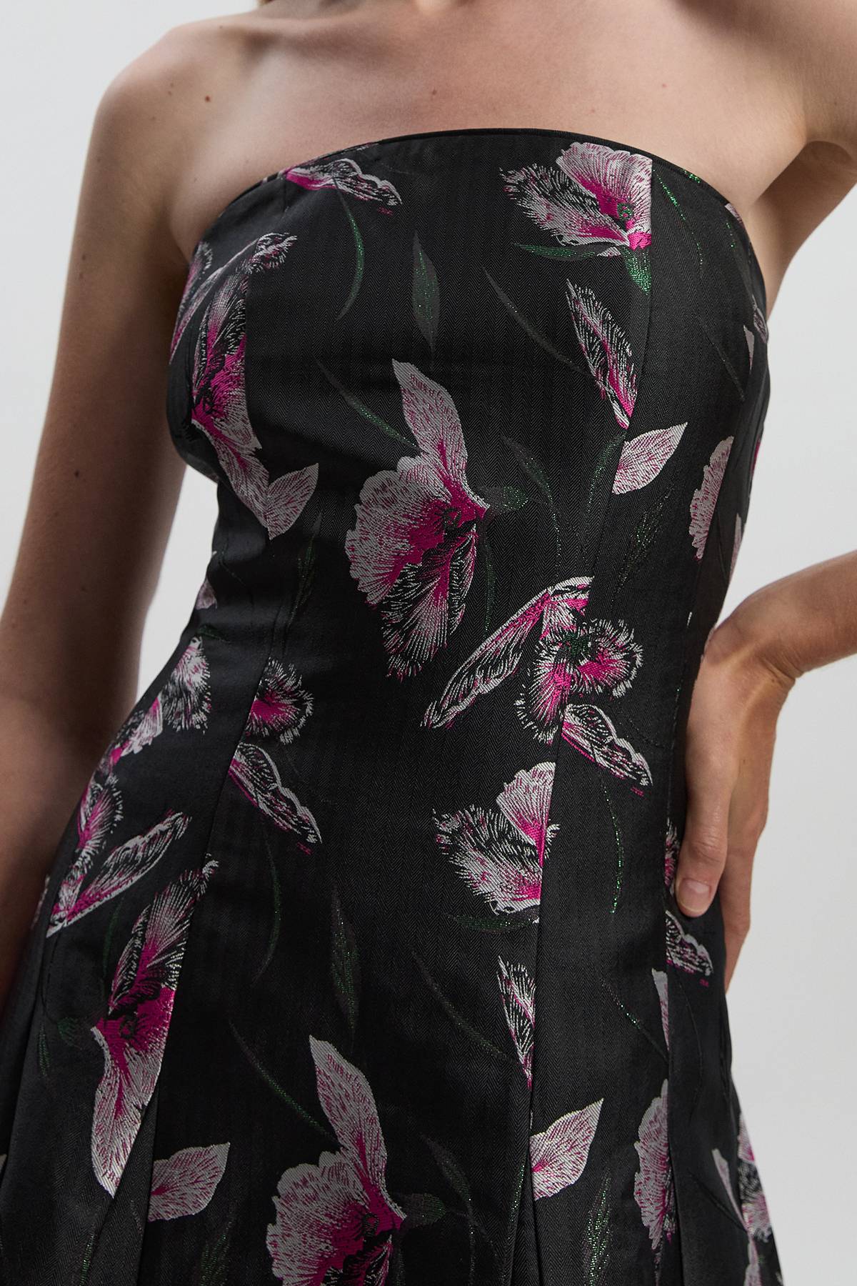 KarenMillen Robe Midi Bustier à Jupe Ample en Jacquard