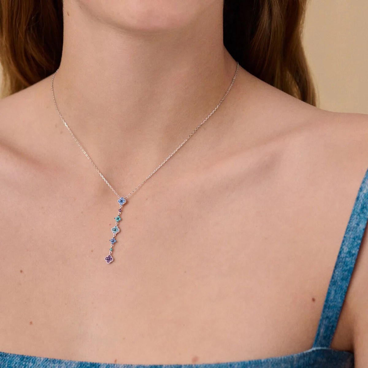 Collier Agatha argent Y rangée fleurs oxydesligne Beloved