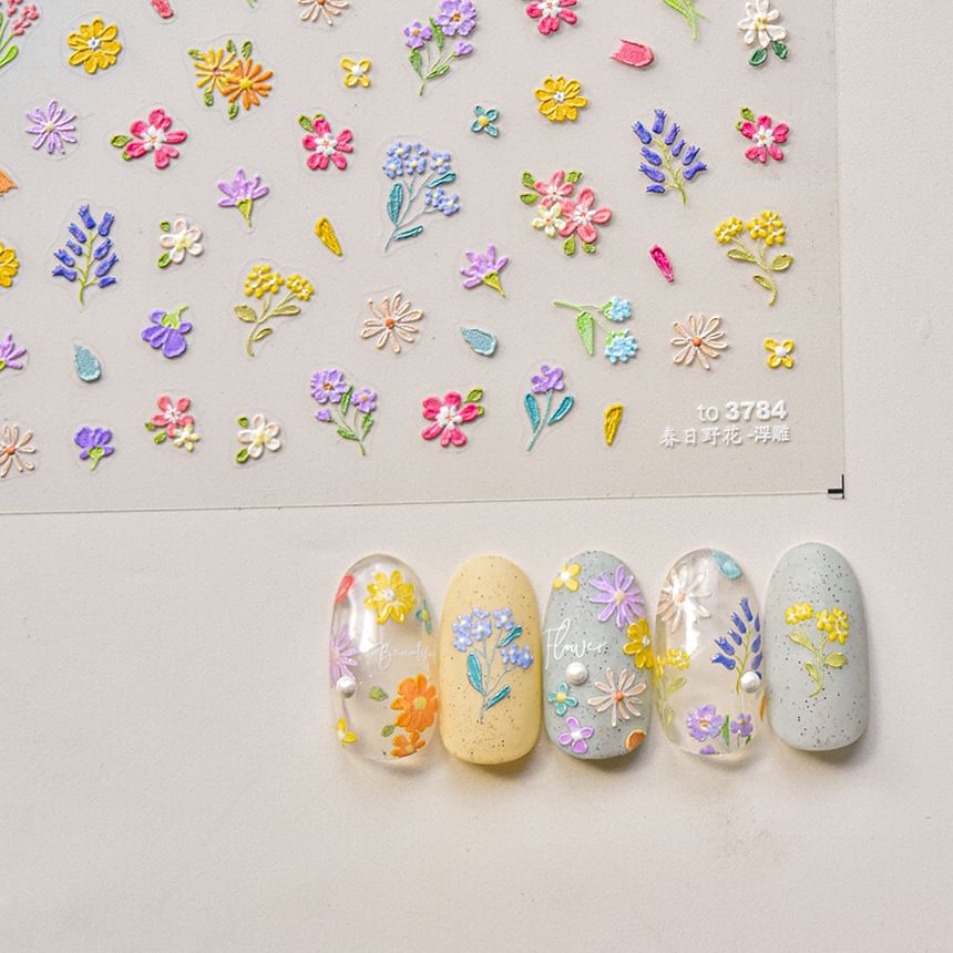 WGOMM - Bloemennagelstickers (diverse ontwerpen)