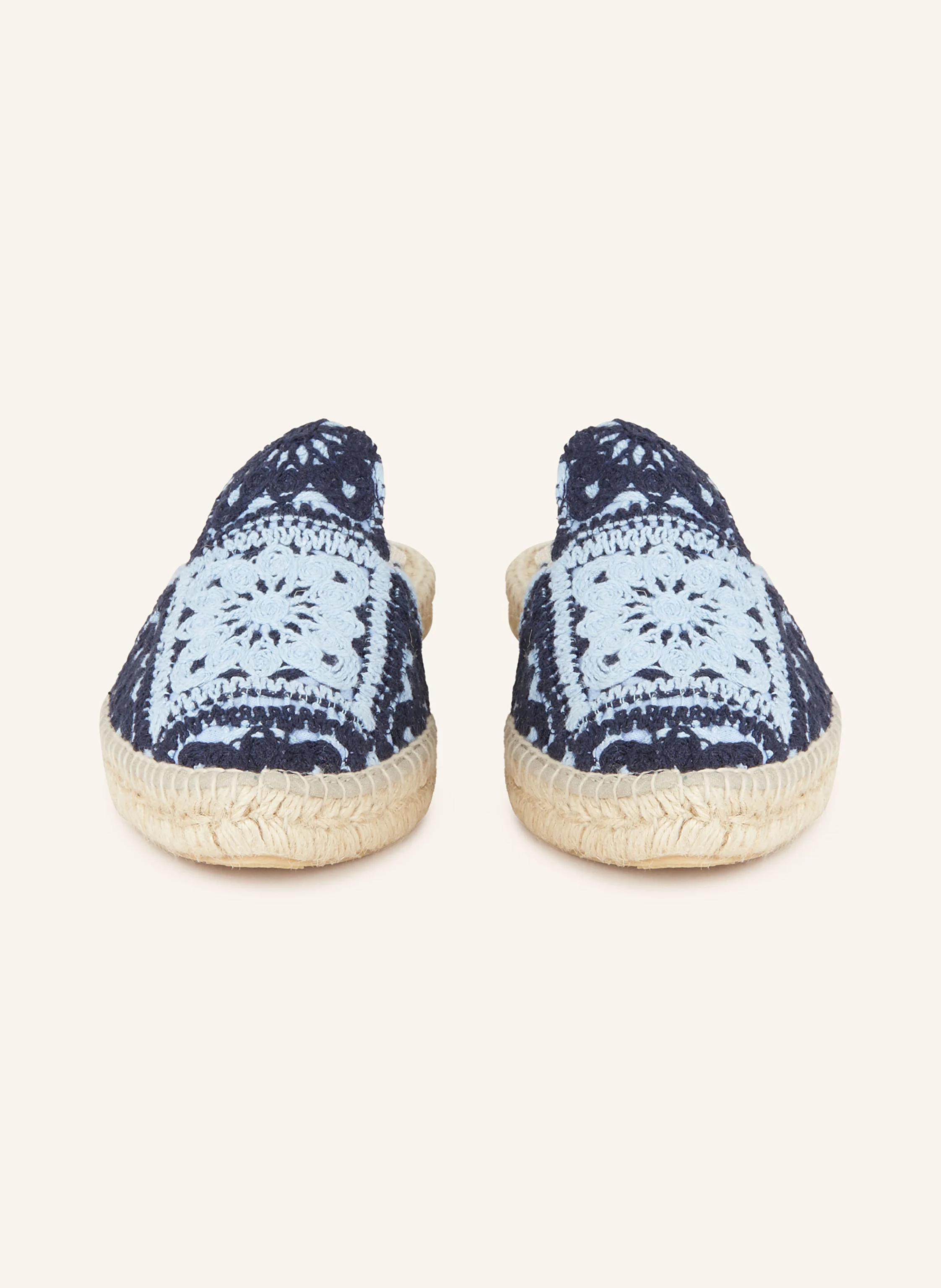 MANEBÍ Mules