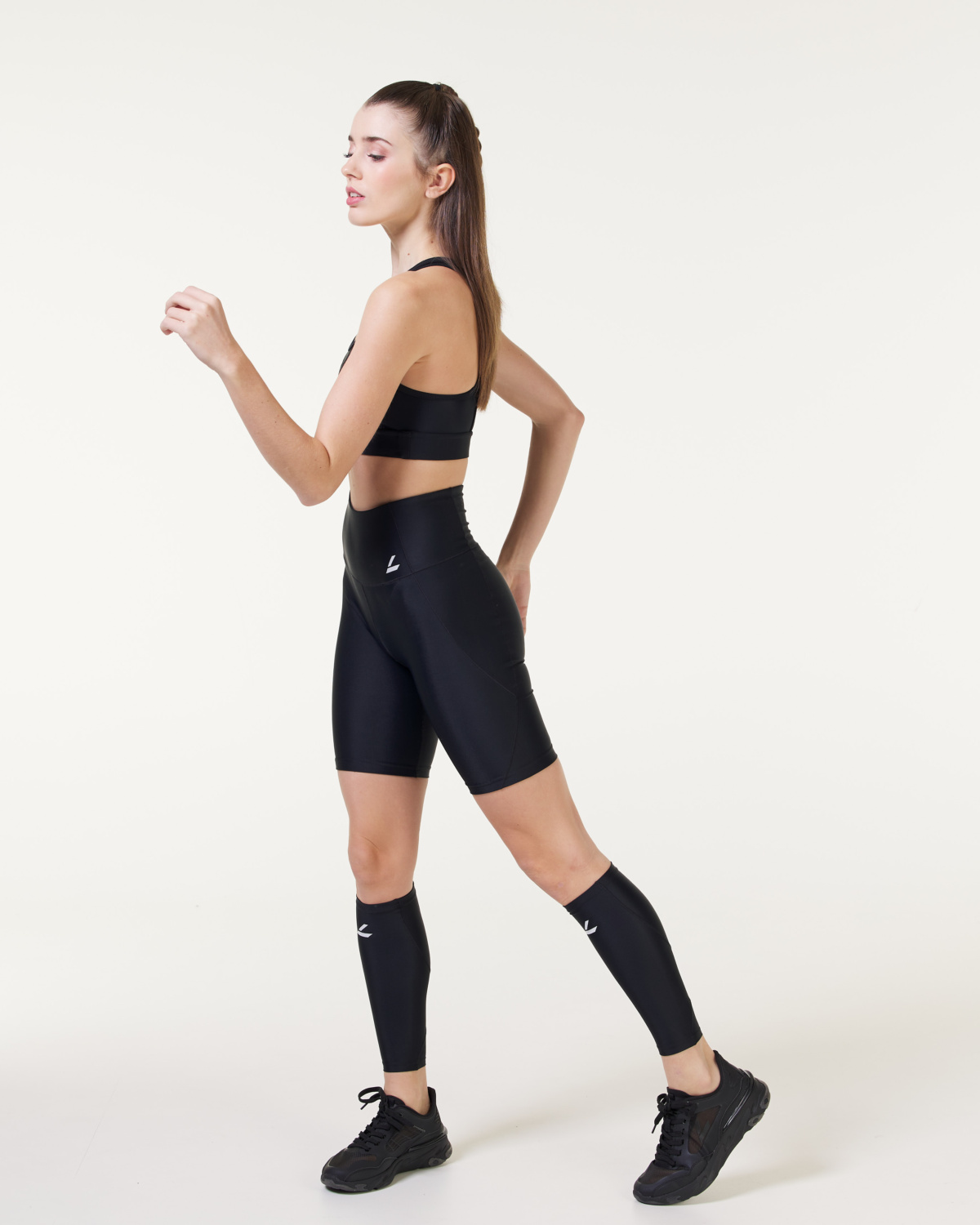 LEVITY Tech Comp Short Tights Black