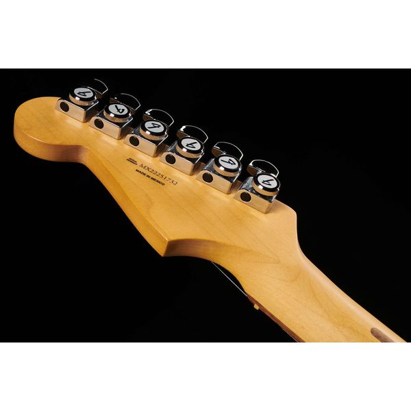 Fender Player Plus Strat Opal Spark