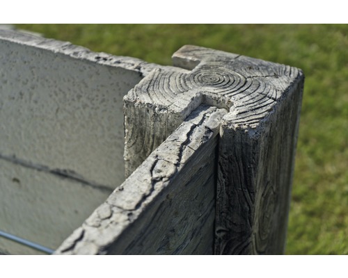 Betonnen verhoogde tuinbak Big Antique witgekalkt met voorgemonteerde draad 220 x 120 x 69 cm
