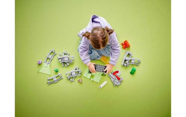 LEGO® Spielbausteine »DUPLO® Eisenbahntunnel und Schienen 10425«