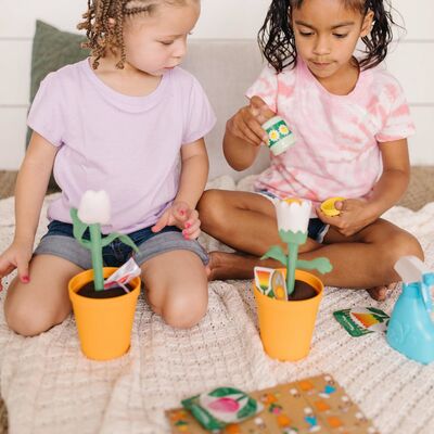 Melissa & Doug Let's Explore Hagelekesett med 2 Blomster