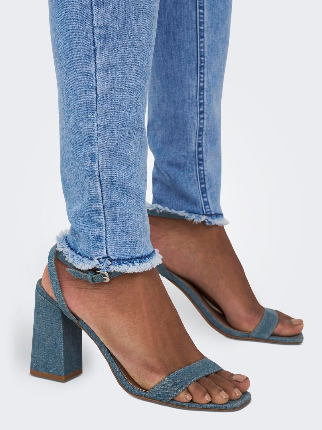 ONLBLUSH Mittlere Taille Skinny Fit Jeans Light Blue Denim