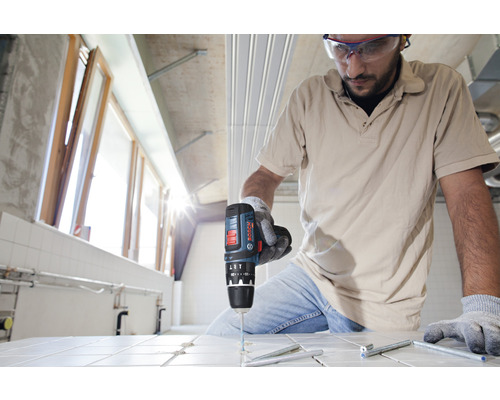 Bosch Professional GSB 12V-15 accu-slagboormachine, inclusief 2 accu's (2,0 Ah) en lader