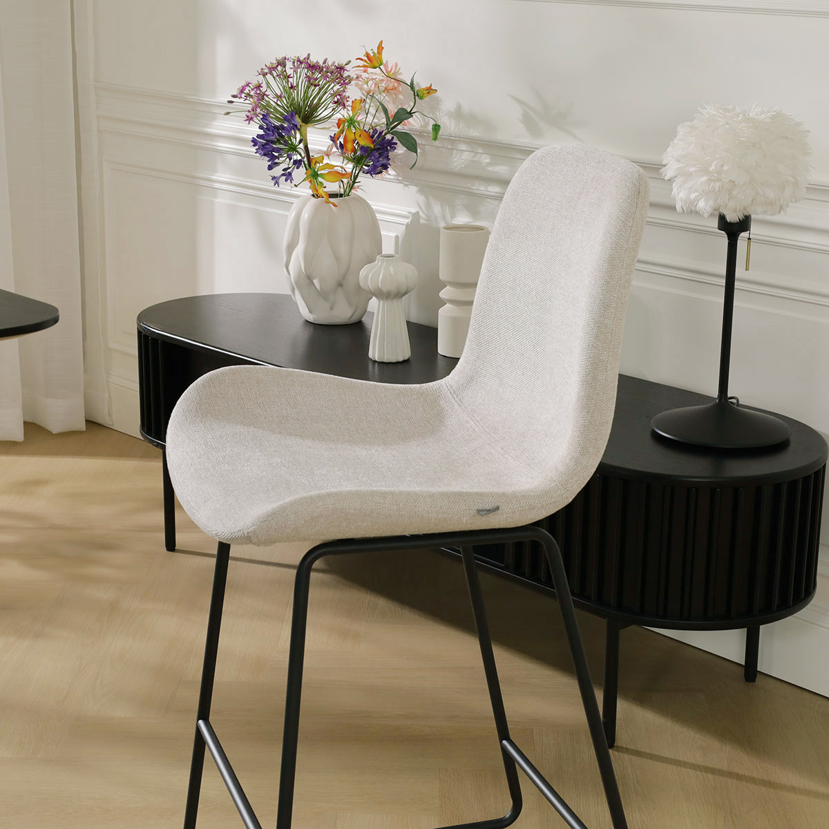 Barkruk Nino-Fé beige - zwart onderstel - 75 cm