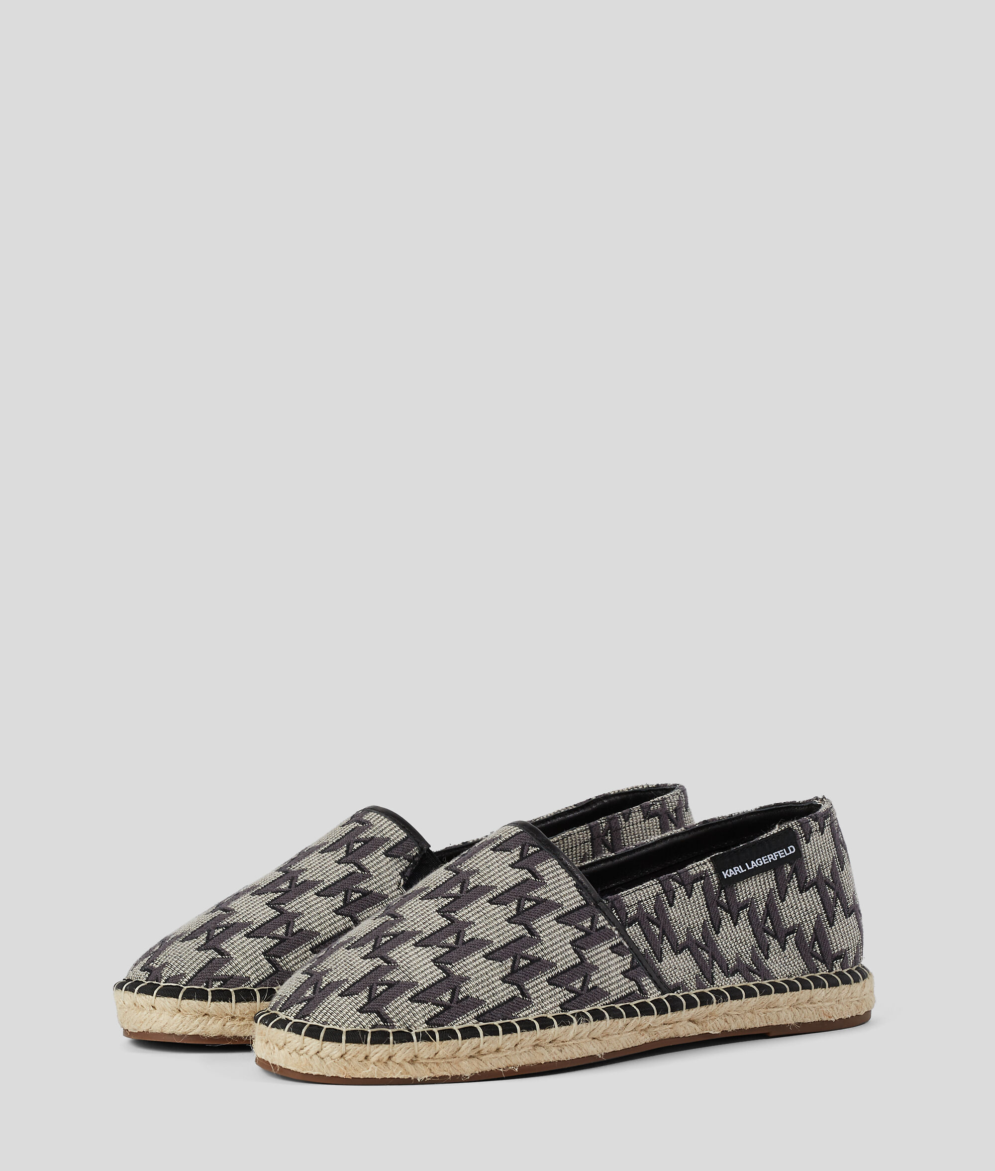 Slip-on Kamino Monogram