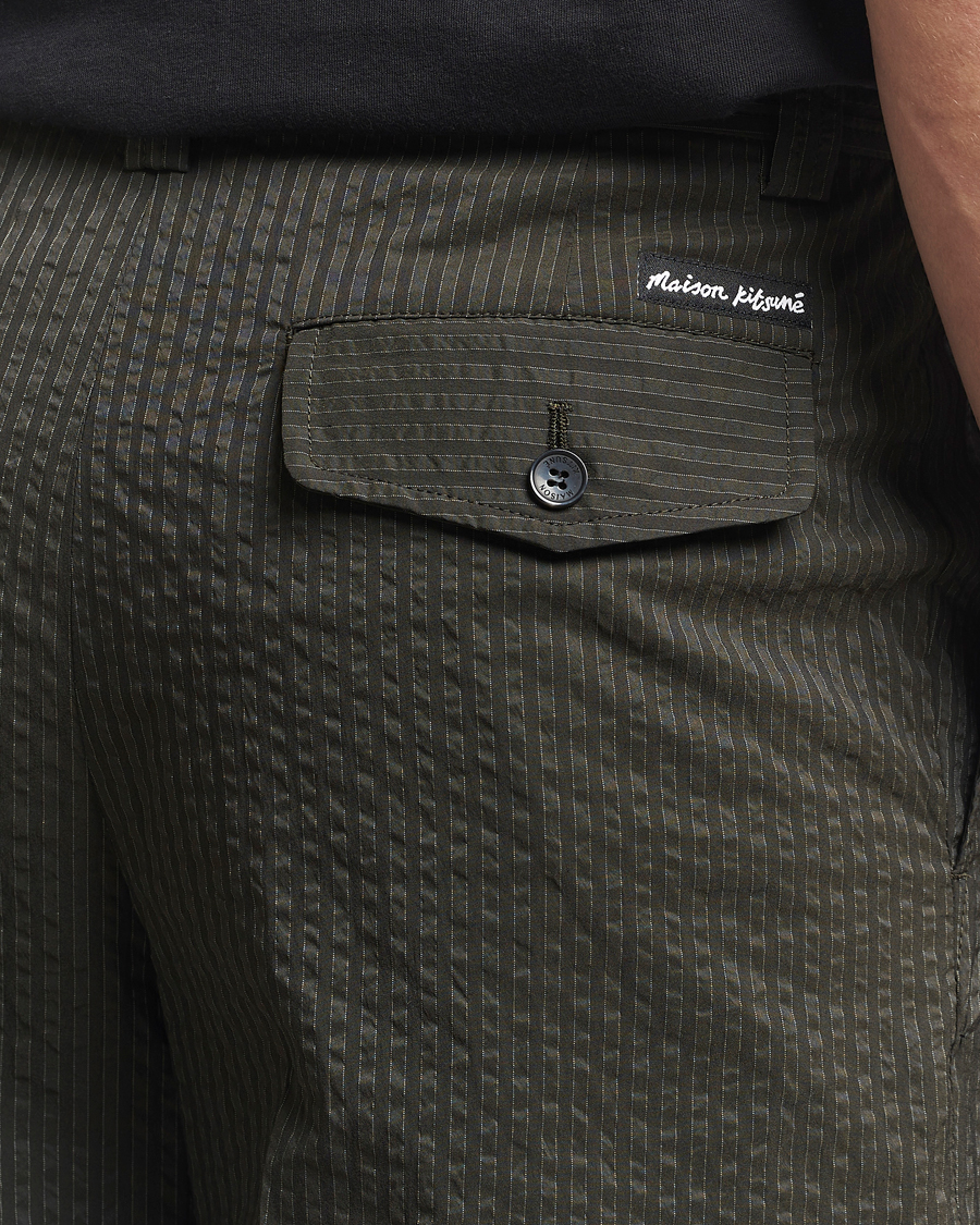 Maison Kitsuné Relaxed Seersucker Pleated Trousers Ranger Green