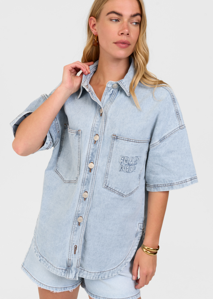 Oversized denim blouse korte mouw sky blauw