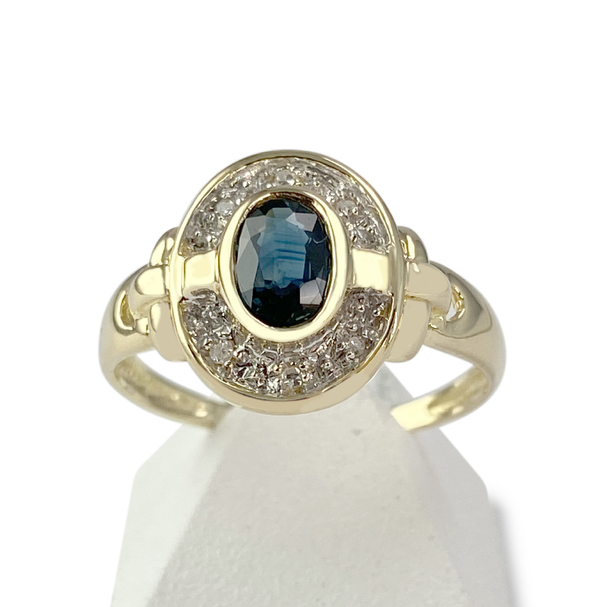 Bague d'occasion or 750 jaune et rhodié saphir diamants