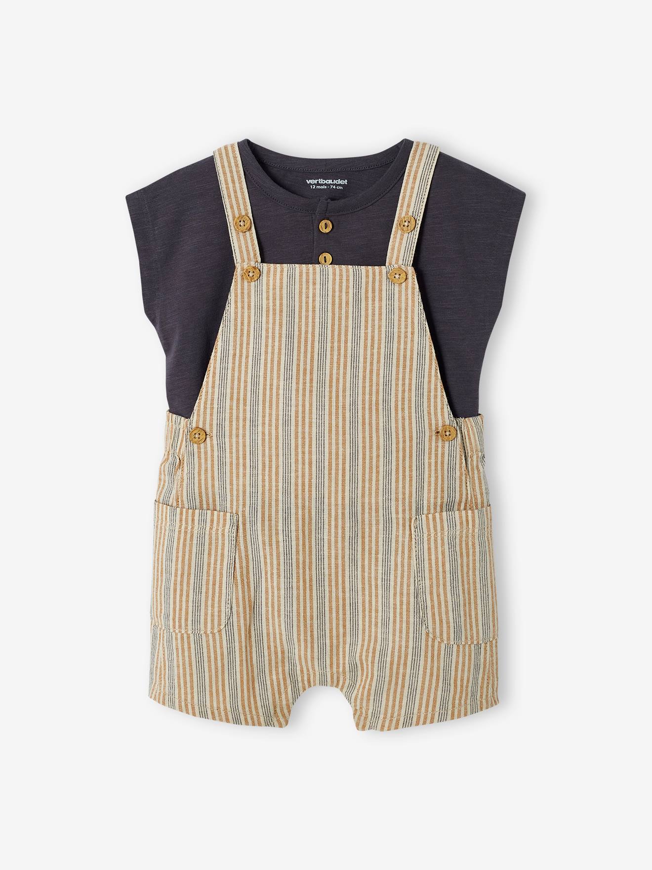 Roupa de bebê: camiseta listrada bege e jardineira.