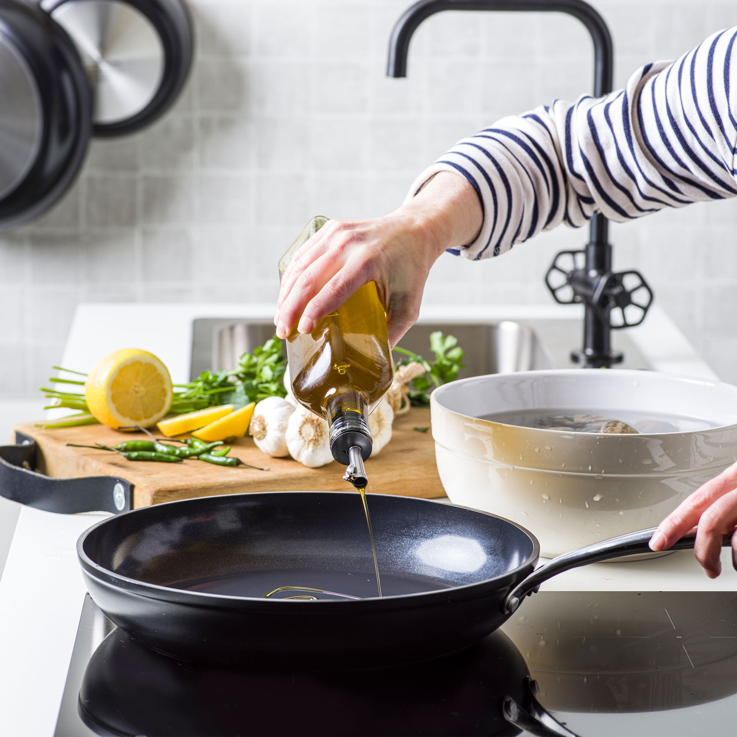 Superior Ceramic koekenpan 28 cm, wok 30 cm en sauteuse 20 cm