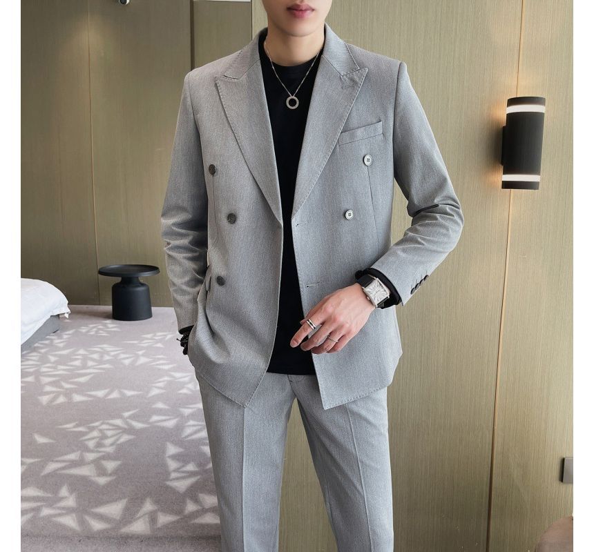 Sheck - Set: effen dubbelrijs blazer met piekrevers + cropped taps toelopende broek