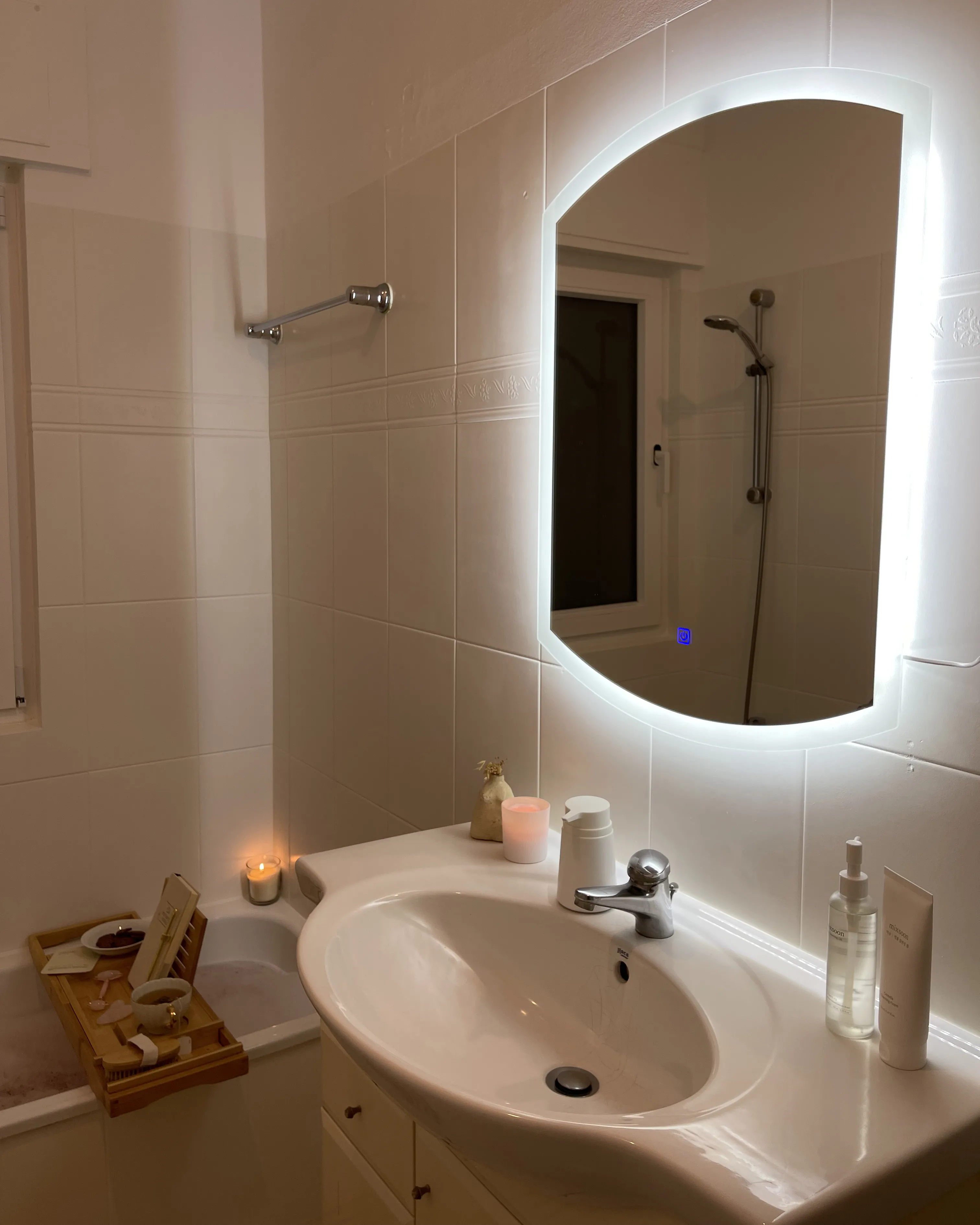 LED badkamerspiegel BEZIERS 60 cm 78 cm Zilver