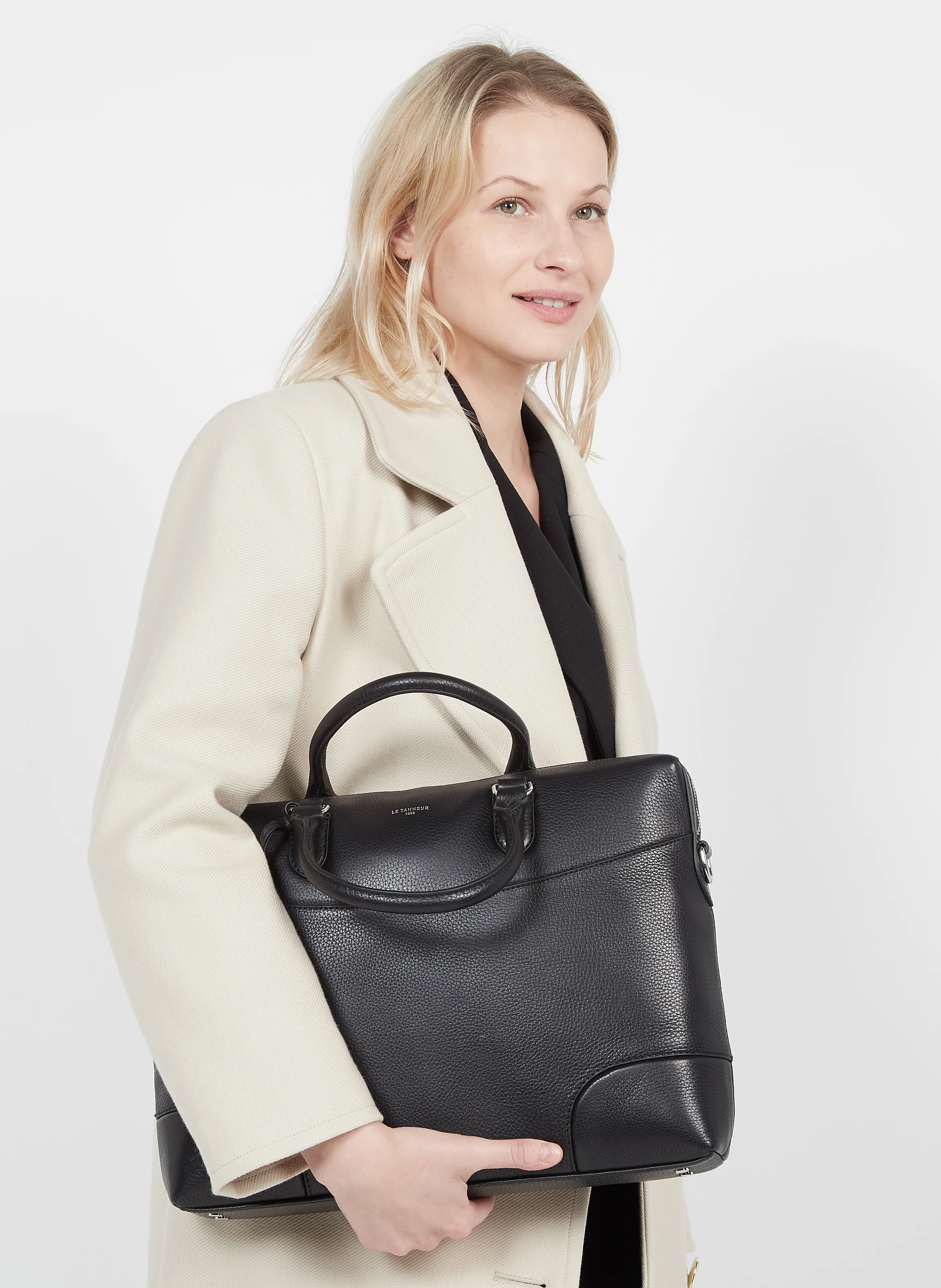 ROMY - Porte-documents en cuir grainé| Noir