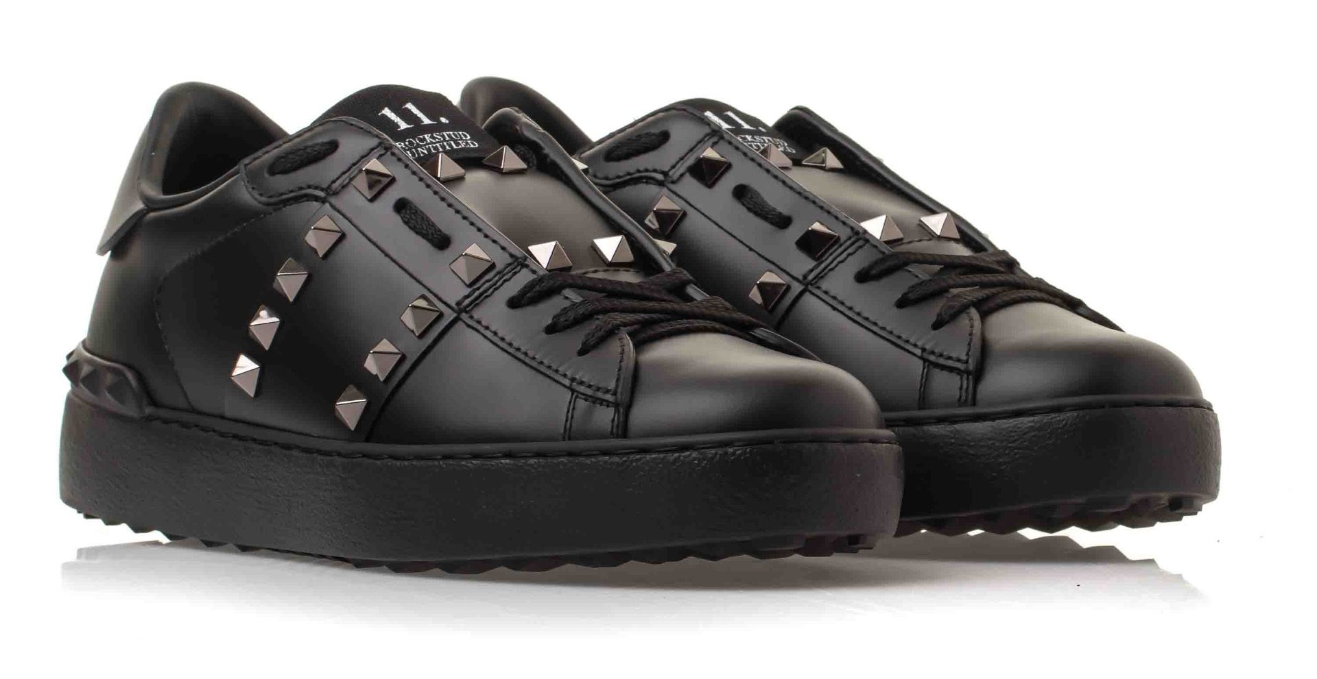 Valentino Garavani Rockstud Untitled Sneaker