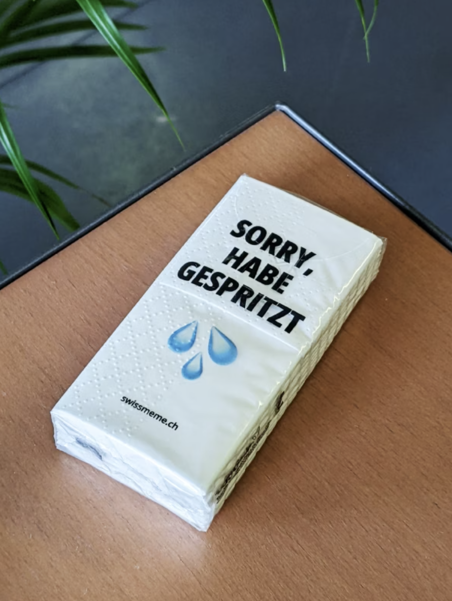 Taschentücher mit Lustiger Verpackung Nastücher mit Spruch Witzige Geschenkidee (076.00) - Sorry, Habe gespritzt