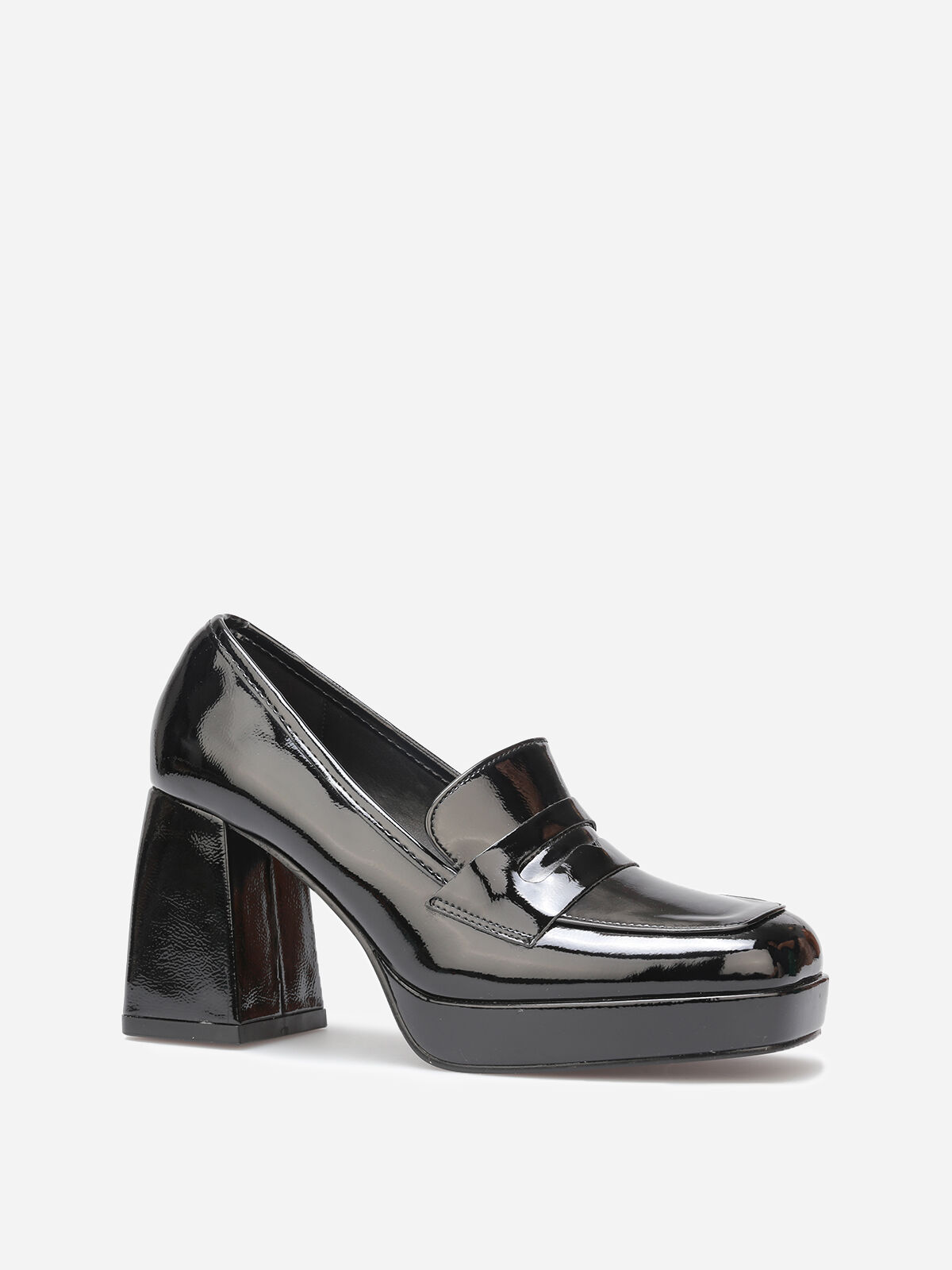 Mocassins vernis à talon- Noir