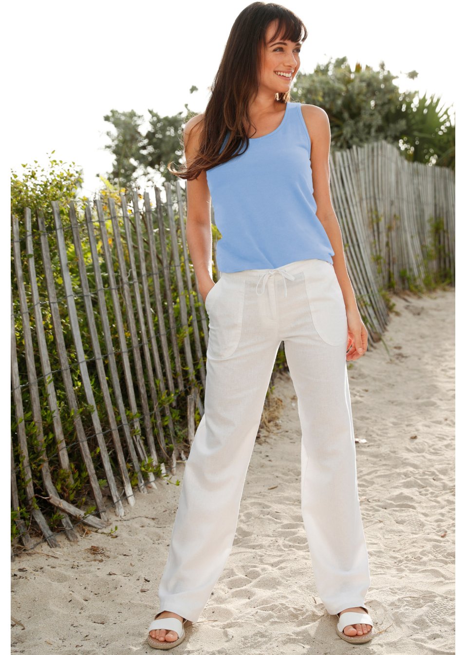 Pantalon large en lin majoritaire