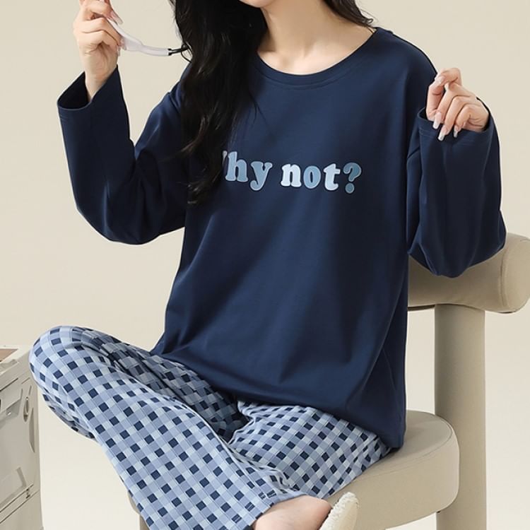 Jeony - Loungewearset: gewatteerd T-shirt met lange mouwen en tekstprint en geruite broek
