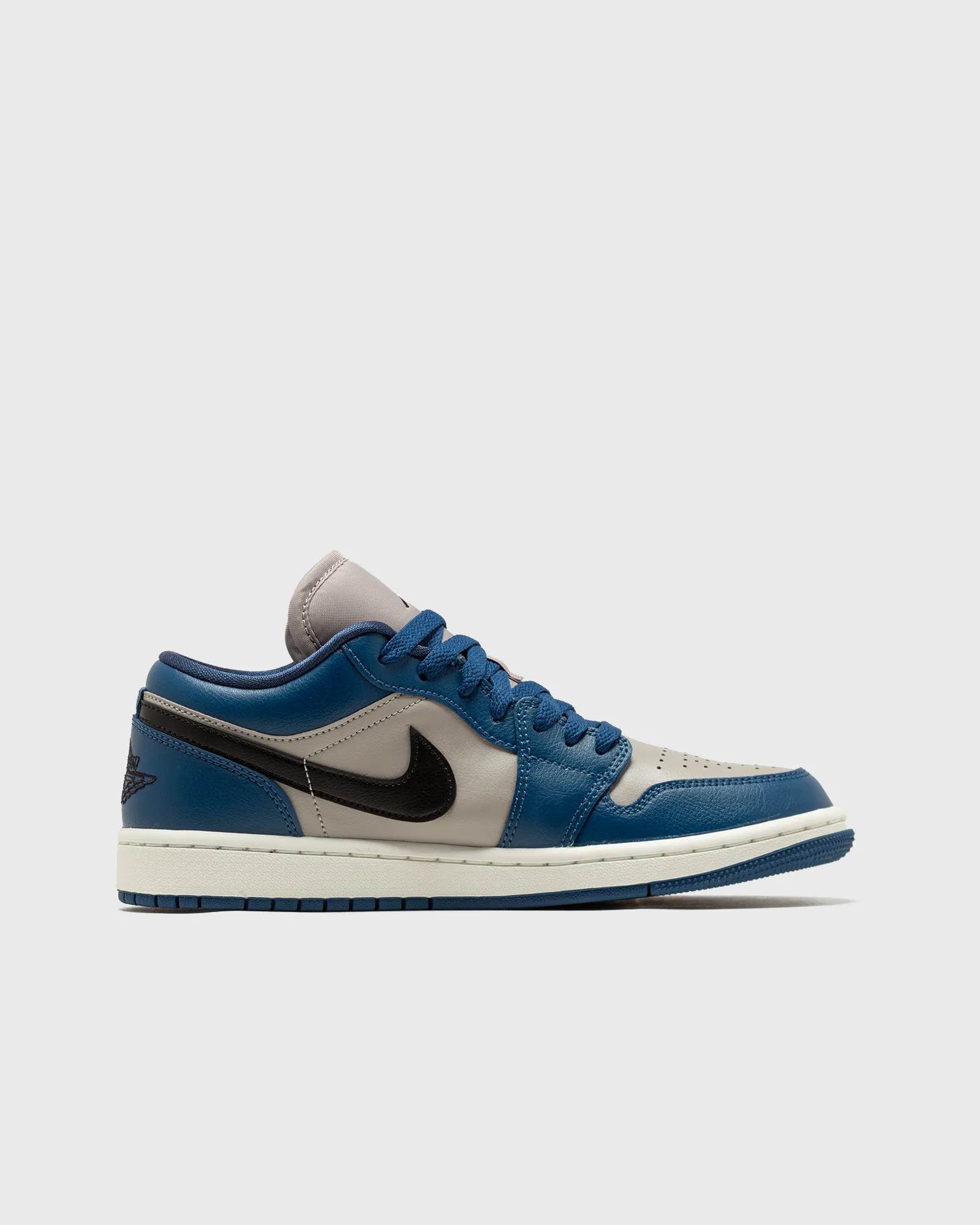 Jordan WMNS AIR JORDAN 1 LOW