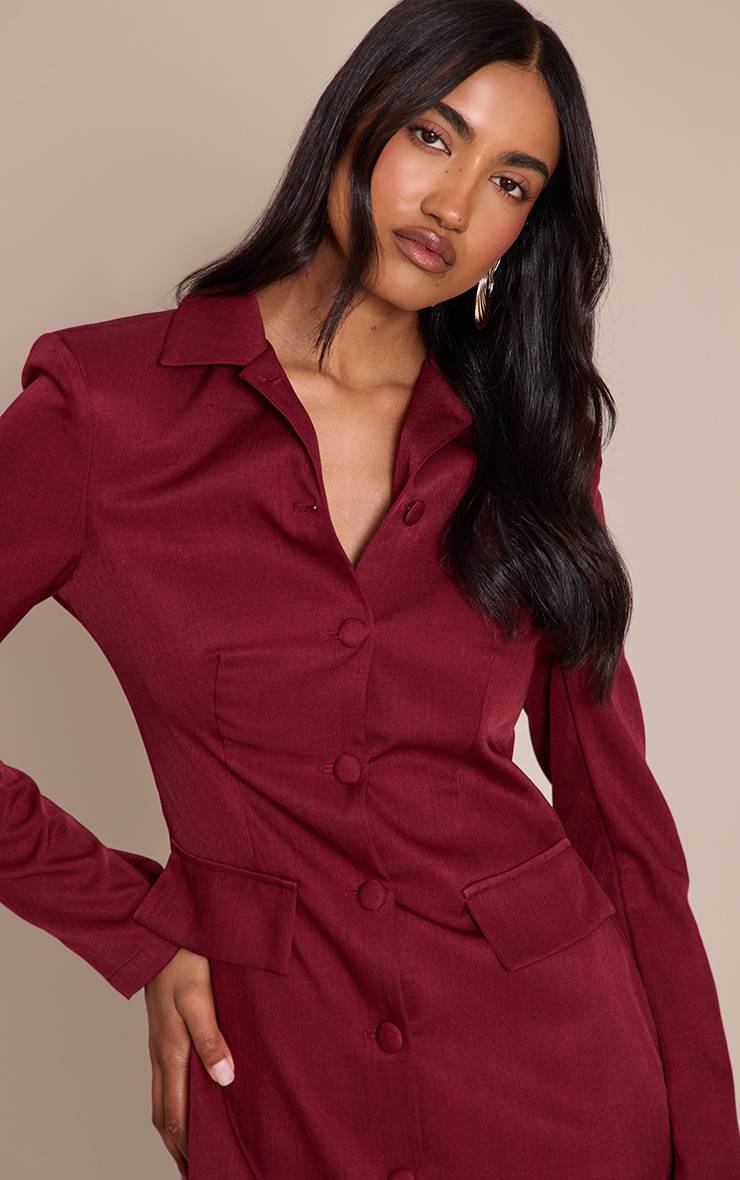 Rouge Bordeaux Robe Mini Ajustée Boutonnée Avec Détail Poches