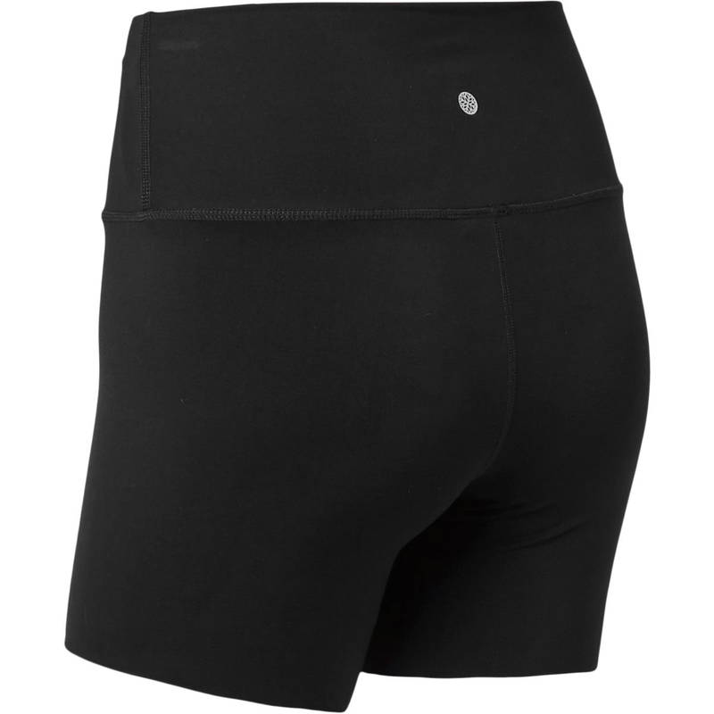 Athlecia Almy 4