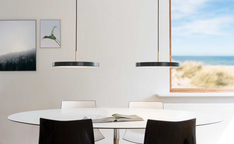 Umage Asteria hanglamp Ø43 LED medium messing/nuance mist