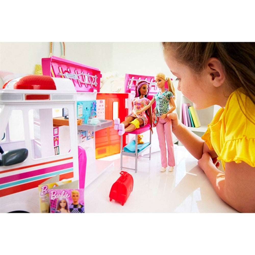 Køb Barbie® Career Sygeplejeklinikken