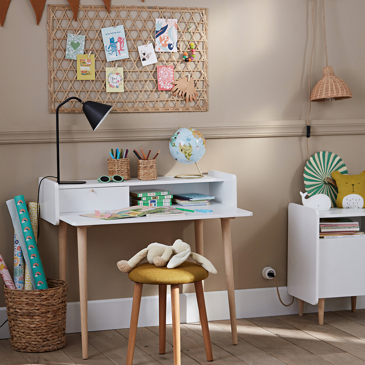 LA REDOUTE INTERIEURS<br>Escrivaninha infantil com plataforma elevada