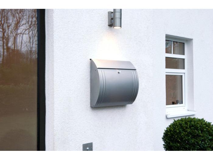 tesa Montageband Powerbond Outdoor 5 m x 19 mm Montageband für den Aussenbereich, 19 mm x 5 m